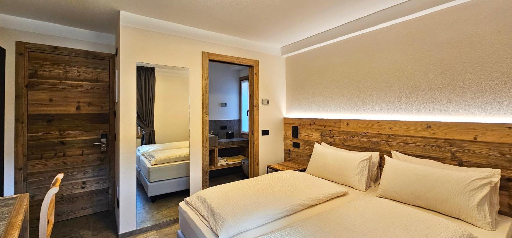 Albergo Alpenrose Livigno Exterior photo