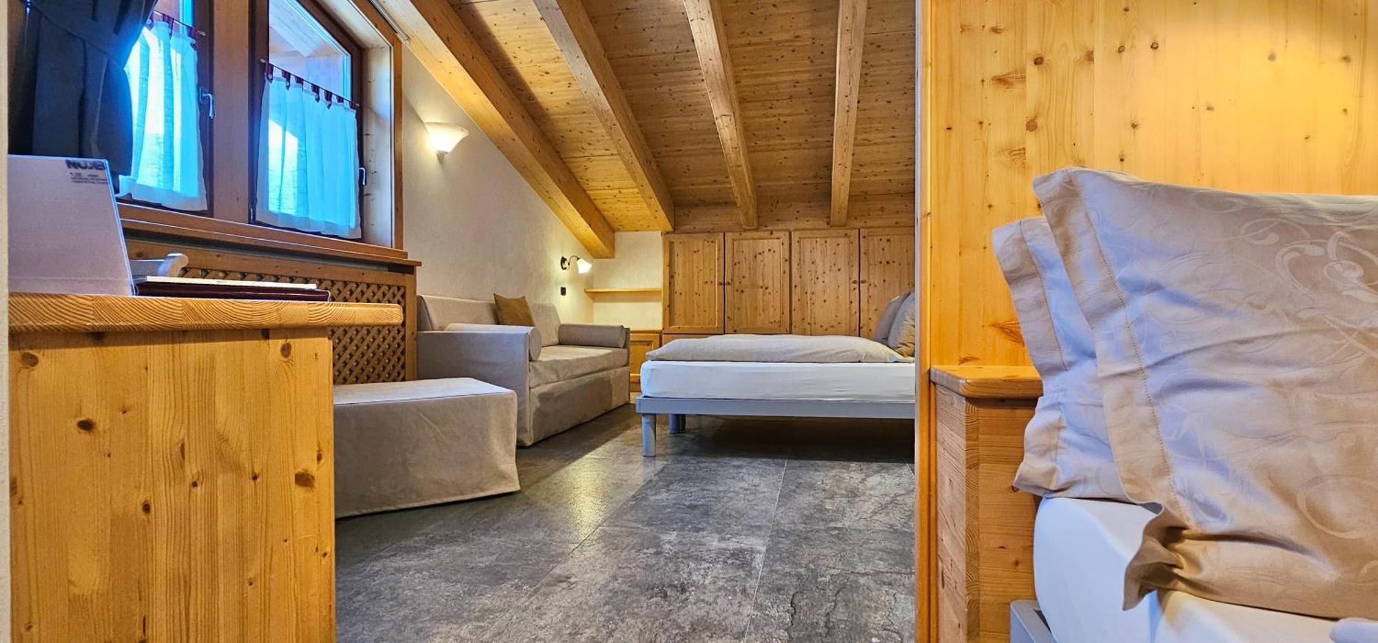 Albergo Alpenrose Livigno Exterior photo
